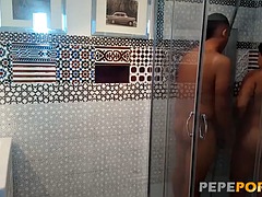 Waw shower with blackmail or not