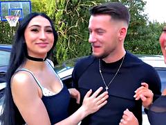 Pam and Didi: French Young Matures in Hot Stron3 Threesome