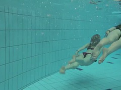 Nastya and Libuse super hot babes underwater