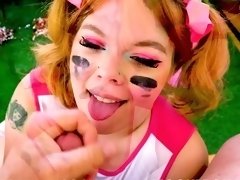 Cum starving cheerleader delivers fabulous POV blowjob
